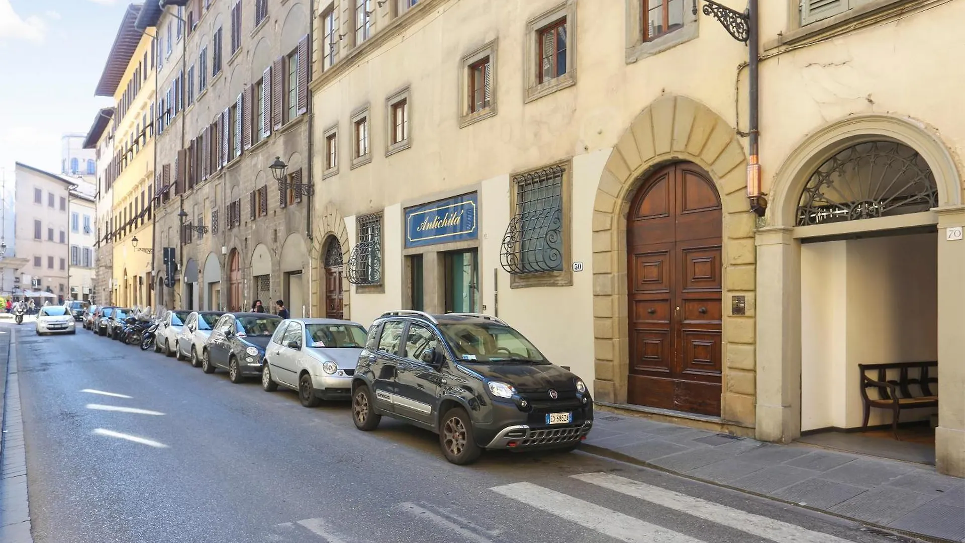 Maggio In Florence kontakter